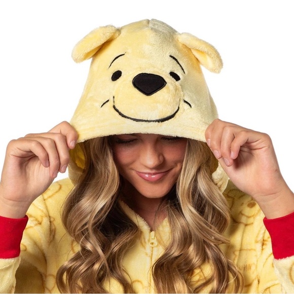 Disney Winnie the Pooh Yellow Hooded Sleepwear with Red Accents - Picture 6 of 13